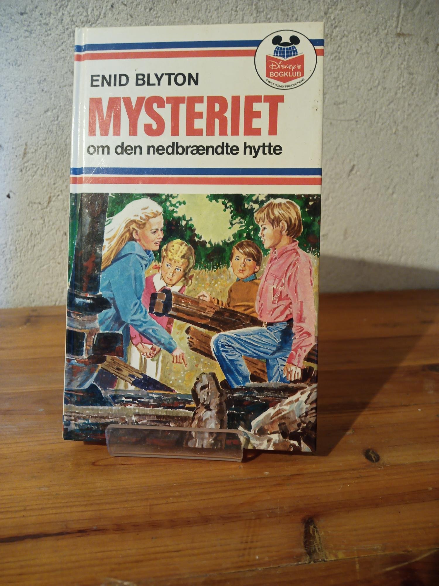 Mysteriet om den nedbrndte hytte